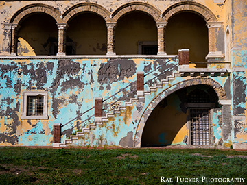 An old palace outside of Nettuno, Italy has fallen into disrepair.