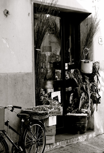 An italian storefront in Florence, Italy